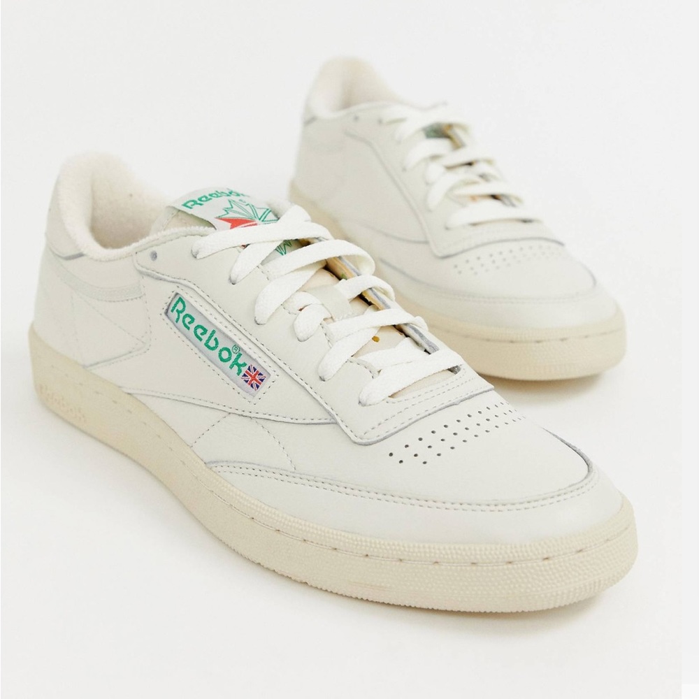 NWOT Reebok Classics Club C Unisex sneakers